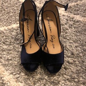 New American Rag Womens Reeta Fabric Sz 11